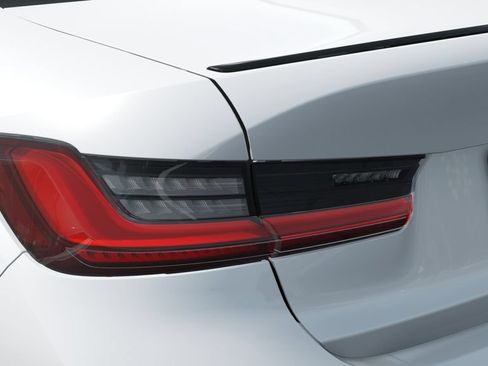 New 2026 BMW 330i Sedan w/ M Sport Package RWD image 8