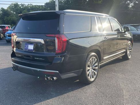 Used 2021 GMC Yukon XL Denali w/ Denali Ultimate Package AWD/4WD image 3