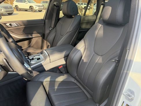 Used 2022 BMW X5 sDrive40i image 23