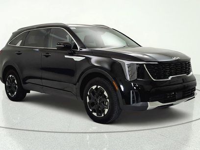 Used 2025 Kia Sorento S