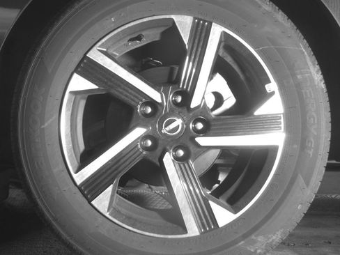 Used 2025 Nissan Sentra SV FWD image 14