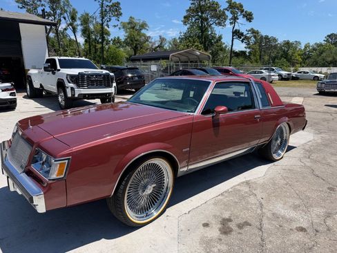 Used 1987 Buick Regal Limited RWD image 19