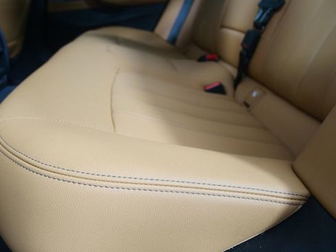 Certified 2023 BMW 530i w/ Premium Package image 13