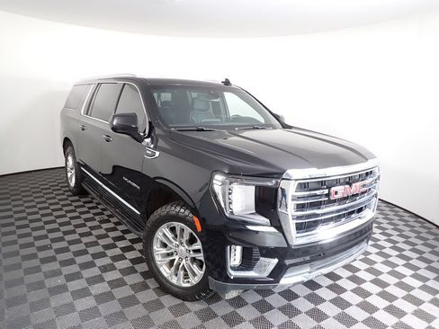 Used 2021 GMC Yukon XL SLT AWD/4WD image 8