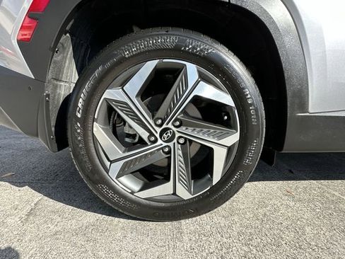 Used 2023 Hyundai Tucson Limited image 18