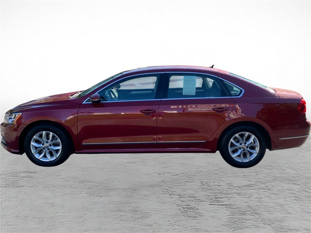 Used 2016 Volkswagen Passat 1.8T S FWD image 5