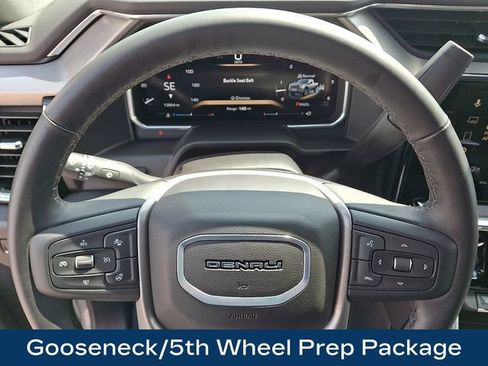 Used 2026 GMC Sierra 2500 Denali w/ Denali Reserve Package AWD/4WD image 4
