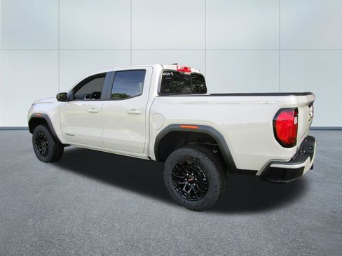 New 2026 GMC Canyon Elevation AWD/4WD image 4