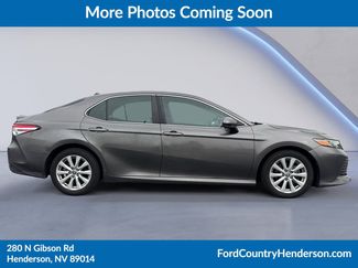 Used 2020 Toyota Camry LE image 1