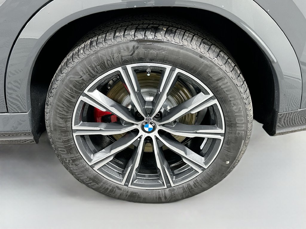 Used 2027 BMW X6 M60i AWD/4WD image 23