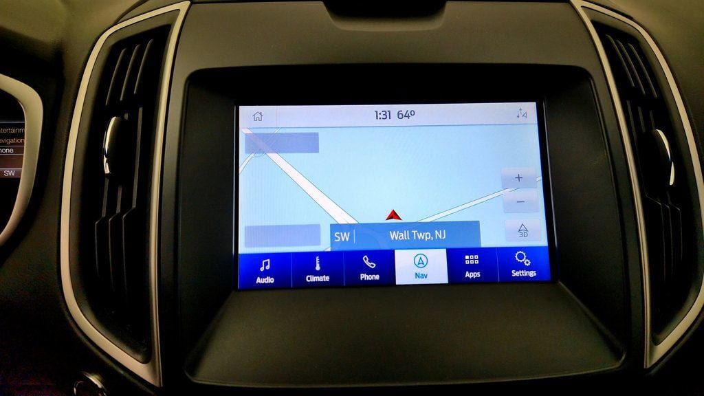 Used 2020 Ford Edge ST-Line w/ Cold Weather Package AWD/4WD image 19