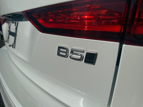 Used 2025 Volvo V60 B5 Cross Country Ultra AWD/4WD image 32