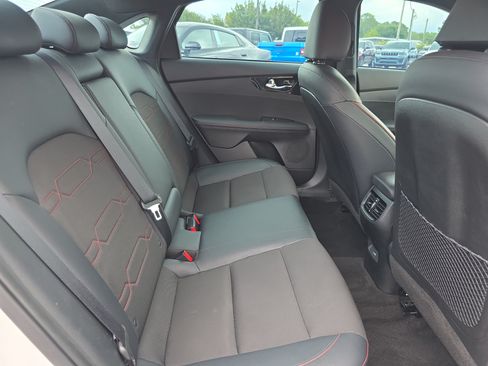 Used 2023 Kia Forte GT FWD image 31