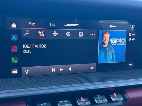 Used 2024 Porsche 911 Carrera w/ Premium Package image 17