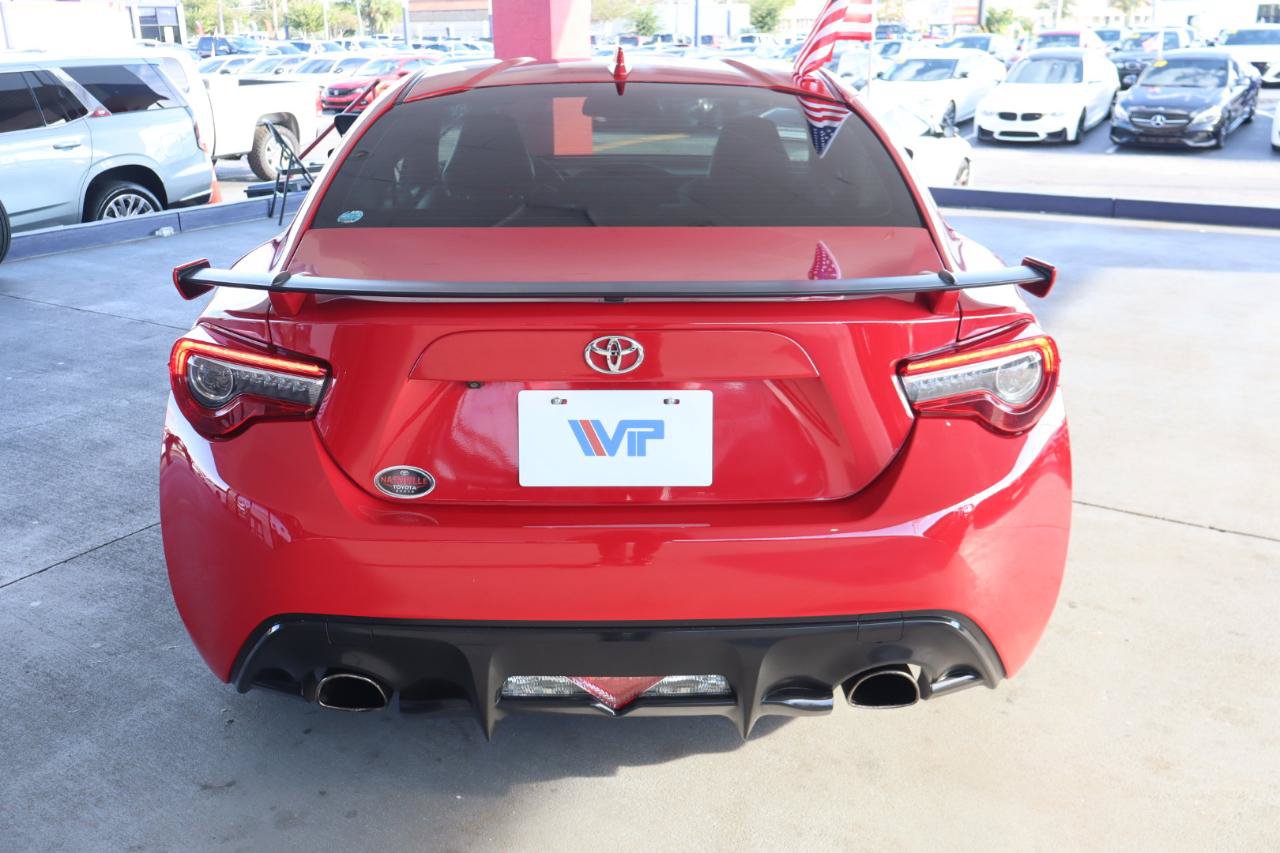 Used 2020 Toyota 86 RWD image 8