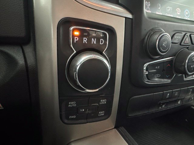 Used 2015 RAM 1500 Big Horn AWD/4WD image 37