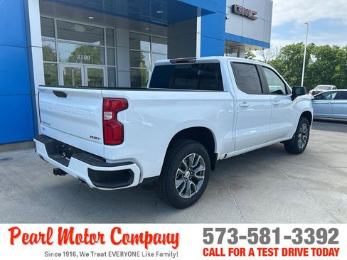 Used 2026 Chevrolet Silverado 1500 RST AWD/4WD image 4