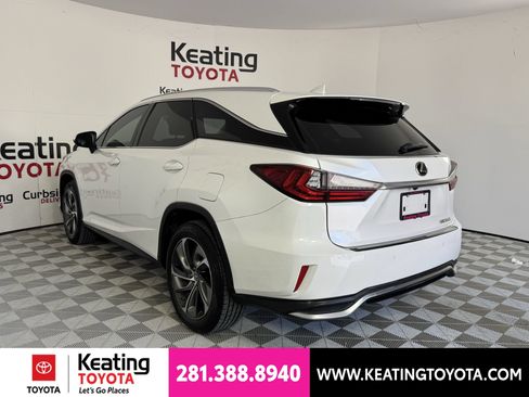 Used 2018 Lexus RX 350L Luxury w/ Accessory Package FWD image 7