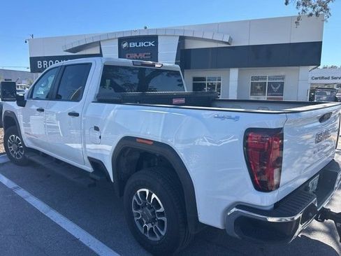 Certified 2024 GMC Sierra 3500 Pro w/ Convenience Package AWD/4WD image 2
