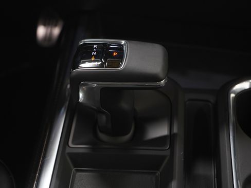 Used 2024 Chevrolet Silverado 1500 LT Trail Boss w/ LT Trail Boss Premium Package AWD/4WD image 21