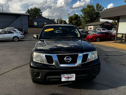 Used 2011 Nissan Frontier S AWD/4WD image 21