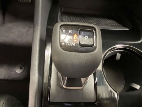 New 2026 Nissan Rogue SV FWD image 17