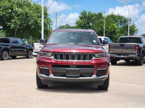 Used 2023 Jeep Grand Cherokee L Limited w/ Luxury Tech Group II RWD image 2