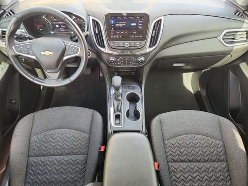 Used 2022 Chevrolet Equinox LT FWD image 19