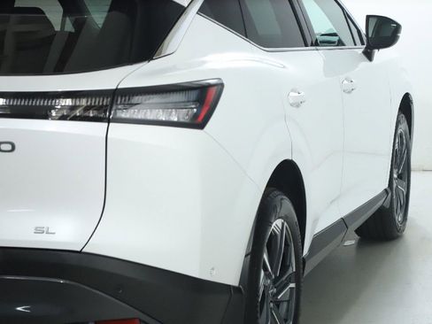 Certified 2025 Nissan Murano SL AWD/4WD image 42