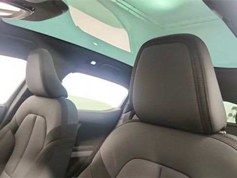 Used 2022 Polestar Polestar 2 Long Range Dual Motor w/ Plus Package image 32