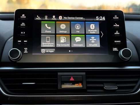 Used 2020 Honda Accord Sport image 29