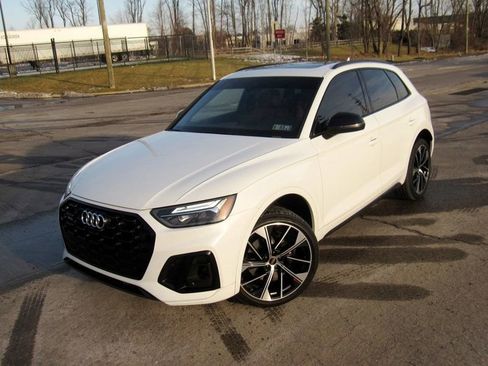 Used 2021 Audi SQ5 Premium Plus w/ Premium Plus Package image 4