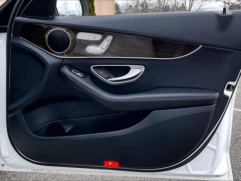 Used 2018 Mercedes-Benz C 300 4MATIC Sedan image 22