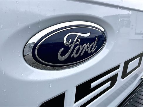 Used 2022 Ford F150 XLT w/ Equipment Group 302A High image 32