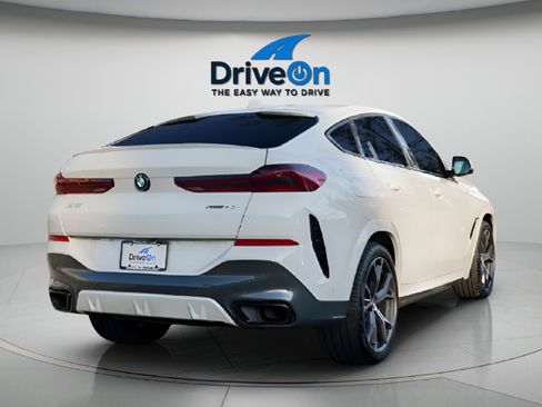 Used 2022 BMW X6 xDrive40i w/ Executive Package AWD/4WD image 10
