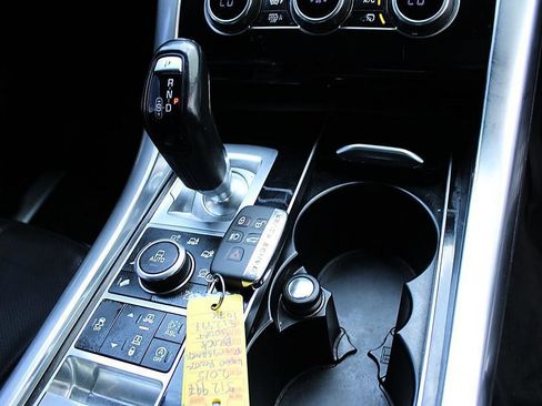 Used 2015 Land Rover Range Rover Sport Supercharged image 34