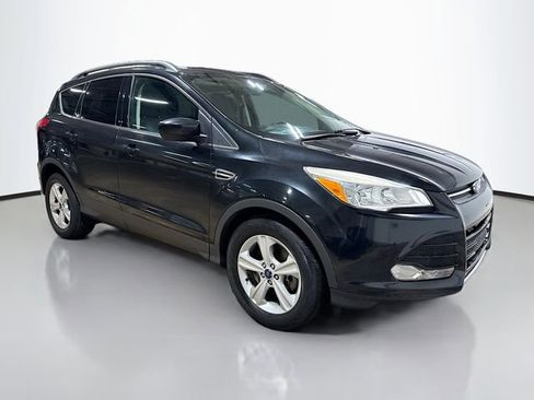 Used 2014 Ford Escape SE w/ Equipment Group 201A image 5