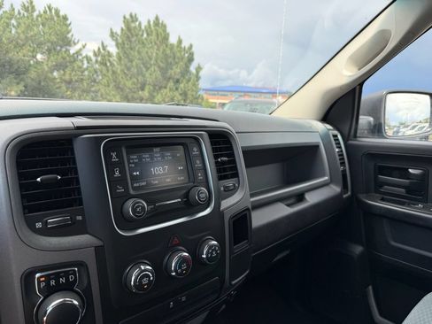 Used 2018 RAM 1500 Express w/ Express Value Package AWD/4WD image 28