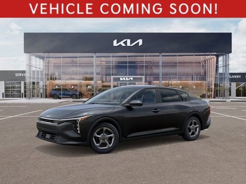 New 2026 Kia K4 LXS image 3
