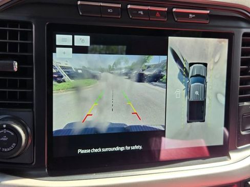 Used 2022 Ford F150 XLT w/ Equipment Group 302A High image 16