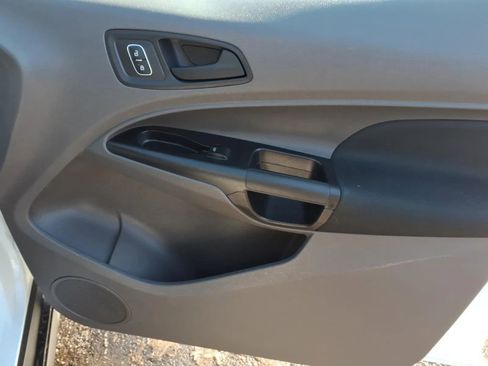 Used 2022 Ford Transit Connect XL image 11