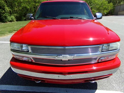 Used 2000 Chevrolet Silverado 1500 LS w/ Off-Road Chassis Pkg image 3