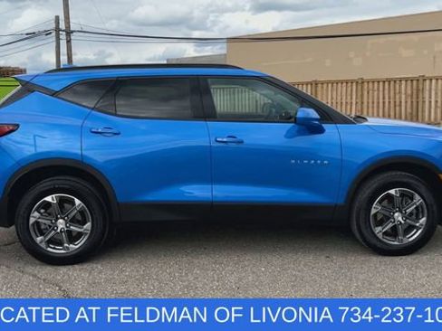Certified 2024 Chevrolet Blazer LT w/ Convenience Package FWD image 9