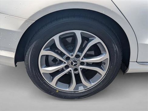 Used 2018 Mercedes-Benz C 300 Sedan image 23