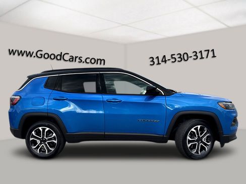 Used 2024 Jeep Compass Limited image 3