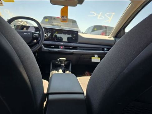 Used 2025 Kia K4 EX FWD image 7