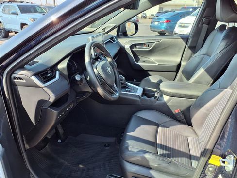 Certified 2021 Toyota RAV4 XSE image 21