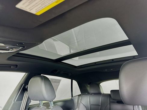 Used 2020 Audi Q8 Prestige image 18