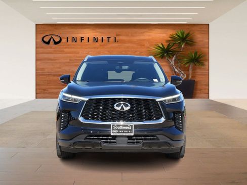 Certified 2023 INFINITI QX60 Luxe w/ Vision Package image 2