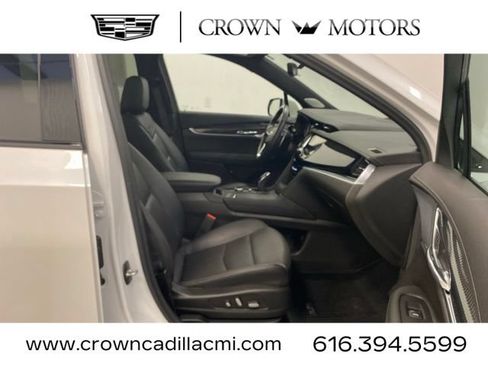 Certified 2023 Cadillac XT6 Sport w/ Technology Package AWD/4WD image 23